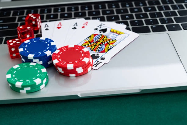 Live dealer blackjack game table